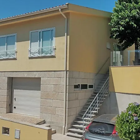 Casa De Ribes T2 Vista Fantastica *