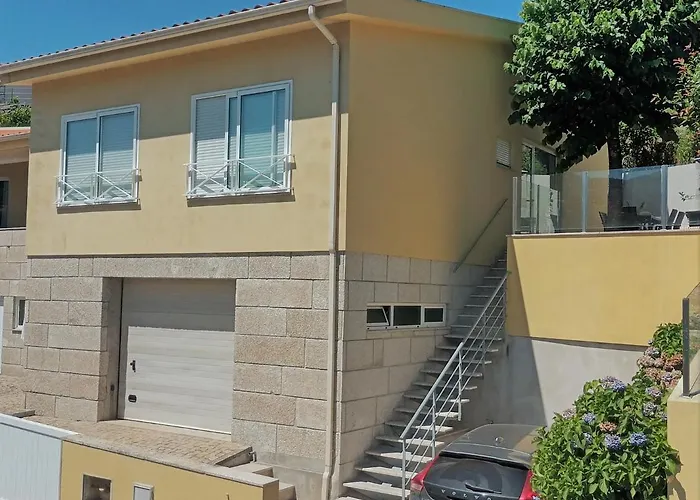 Casa De Ribes T2 Vista Fantástica *