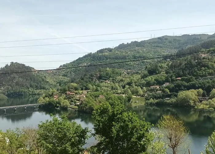 Casa De Ribes T2 Vista Fantástica Rio Caldo